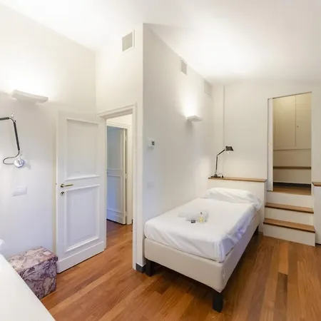 Apartment Joivy With Splendid View And Private Garden In Mulinetti